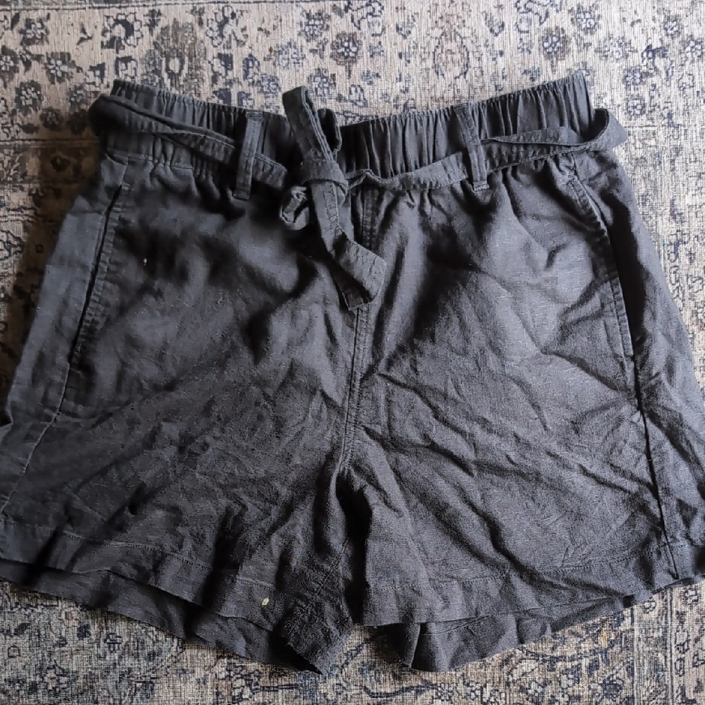 Eddie Bauer Black Linen Casual Shorts